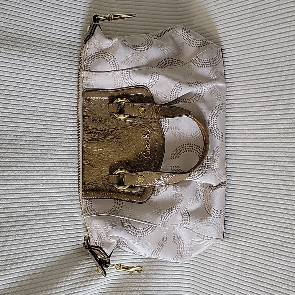 Coach Ashley Dotted CarryAll